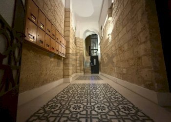 Ricezione / Lobby - Three-room apartment Via Abate Gimma
 
157, Bari - photo 7