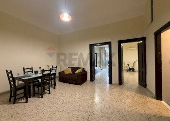 Sala da pranzo - Three-room apartment Via Abate Gimma
 
157, Bari - photo 11