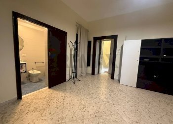 Hall / corridoio - Three-room apartment Via Abate Gimma
 
157, Bari - photo 15