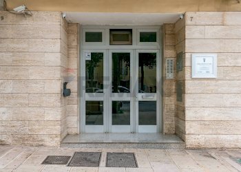 Edificio all\'aperto - Apartment Corso Vittorio Emanuele
 
7, Modugno - photo 3