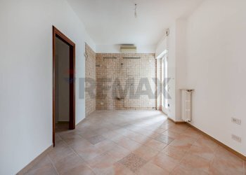 Stanza vuota - Apartment Corso Vittorio Emanuele
 
7, Modugno - photo 12
