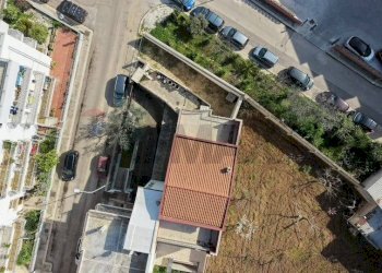 Visuale dall\'alto - Casa semi indipendente Via Camillo Benso Di Cavour
 
sn, Grumo Appula - foto 3