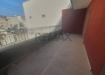 Balcone 2 - Casa semi indipendente Via Camillo Benso Di Cavour
 
sn, Grumo Appula - foto 15