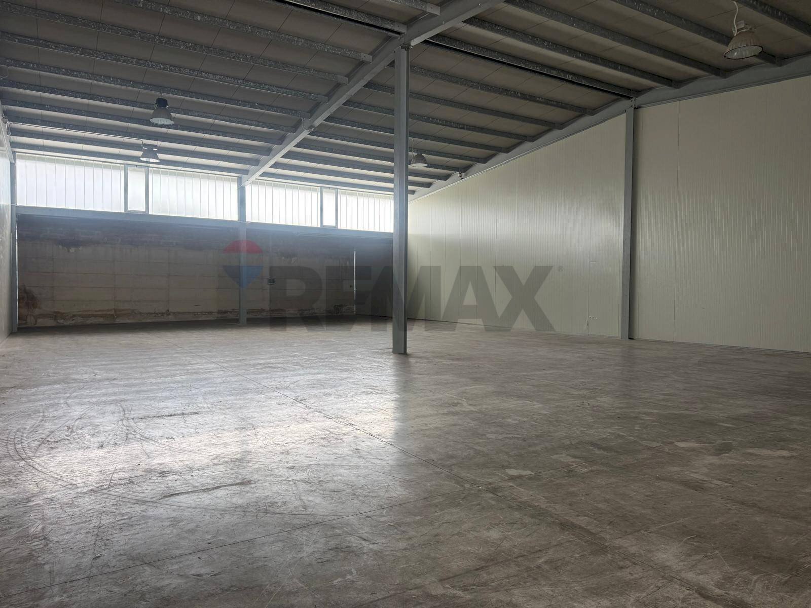 Parcheggio - Shed Strada Provinciale Ceglie Valenzano
64, Bari - photo 2