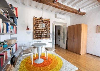 soggiorno/letto - Two-room apartment via Posterma
 
10, Jesi - photo 5