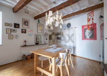 Sala da pranzo - Two-room apartment via Posterma
 
10, Jesi - photo 12