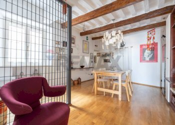 zona pranzo -dettaglio poltrona - Two-room apartment via Posterma
 
10, Jesi - photo 14