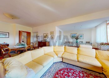 Sala da pranzo - Villa Via Del Tempo Libero, Perugia - photo 6