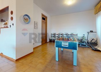 Sala da pranzo - Villa Via Del Tempo Libero, Perugia - photo 35