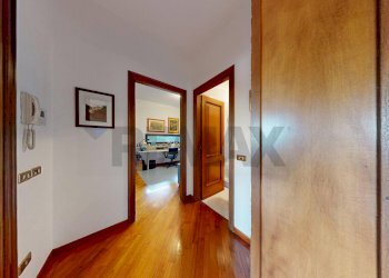 Hall / corridoio - Semi-detached house Via Del Tempo Libero, Perugia - photo 13