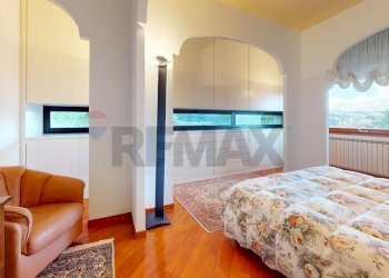 Camera / camera da letto - Semi-detached house Via Del Tempo Libero, Perugia - photo 24