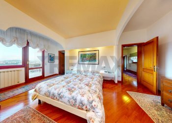 Camera / camera da letto - Semi-detached house Via Del Tempo Libero, Perugia - photo 25