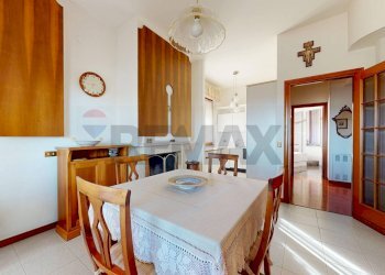 Sala da pranzo - Semi-detached house Via Del Tempo Libero, Perugia - photo 16