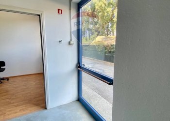 Terrazza - Locale Commerciale Via dell'Artigianato
 
14, Deruta - foto 7