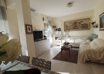 Soggiorno - Appartamento Via Madonna Della Via
 
221, Caltagirone - foto 12