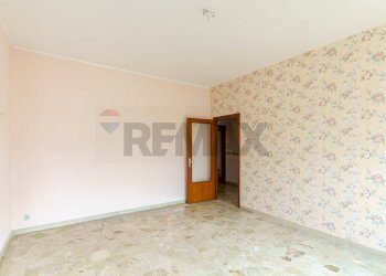 Stanza vuota - Appartamento via sgroppillo
 
7, San Gregorio di Catania - foto 7