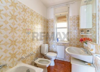 Bagno - Appartamento via sgroppillo
 
7, San Gregorio di Catania - foto 31