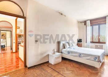 Camera / camera da letto - Three-room apartment Piazzale Vincenzo Cuoco
 
4, Milano - photo 16