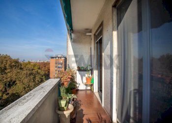 Balcone - Three-room apartment Piazzale Vincenzo Cuoco
 
4, Milano - photo 28