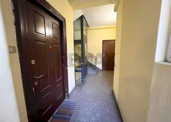 Hall / corridoio - Bilocale Via Termopili
 
29, Milano - foto 17