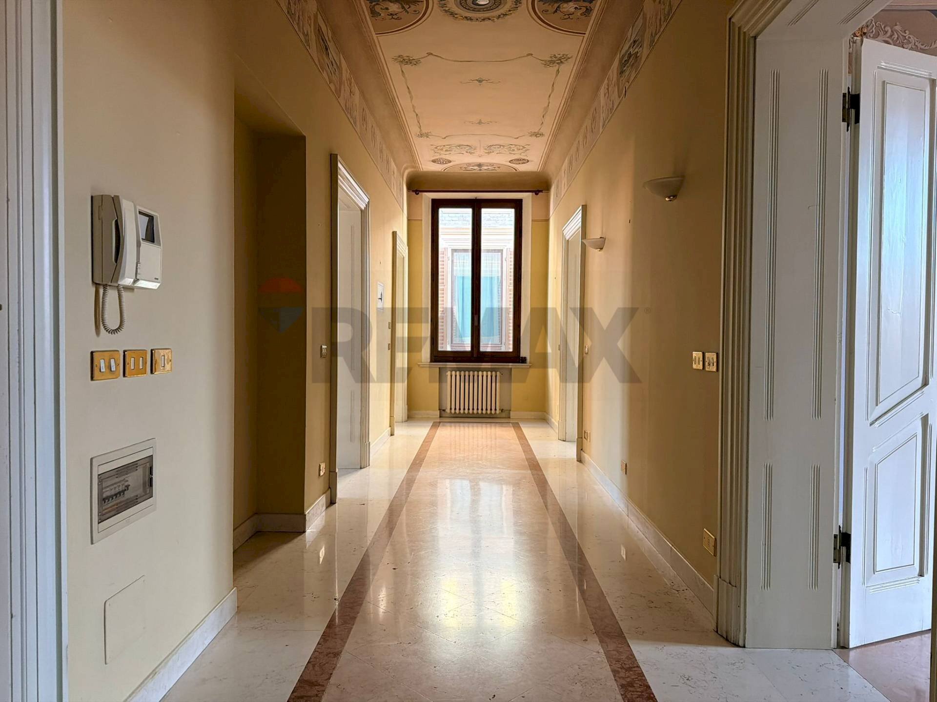 Hall / corridoio - Trilocale Via 23 Aprile 1945
 
4, Sassuolo - foto 2