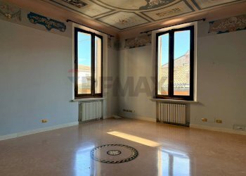 Stanza vuota - Trilocale Via 23 Aprile 1945
 
4, Sassuolo - foto 15