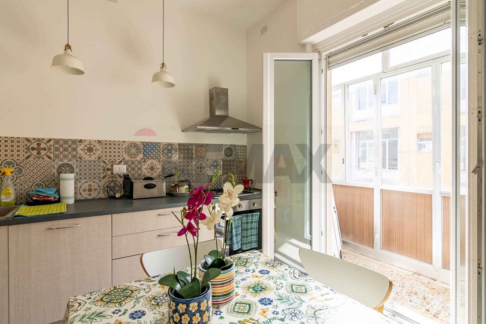 Cucina - Quadrilocale Via Maria Politi Laudien
45, Siracusa - foto 3
