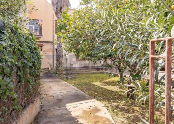 Giardino - Quadrilocale Via Maria Politi Laudien
 
45, Siracusa - foto 26