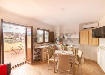 Sala da pranzo - Independent house via G. Garibaldi
 
80-82, Palazzolo Acreide - photo 11