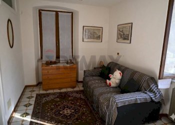 Camera / camera da letto - Trilocale VIA RONCAGLIA ENTRO
 
76, San Giovanni Bianco - foto 9