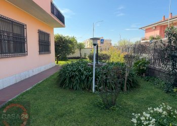 Foto 6 - Villa Strada Carrara, Latina - foto 6