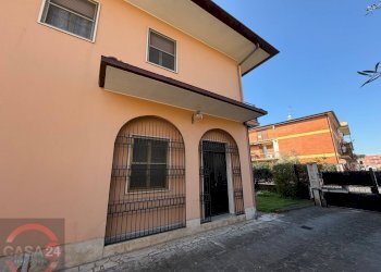 Foto 7 - Villa Strada Carrara, Latina - foto 7