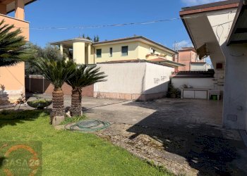 Foto 15 - Villa Strada Carrara, Latina - foto 15