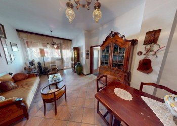 Sala da pranzo - Appartamento Via Padova
 
28, Ferrara - foto 10