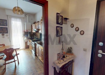 Sala da pranzo - Appartamento Via Padova
 
28, Ferrara - foto 12