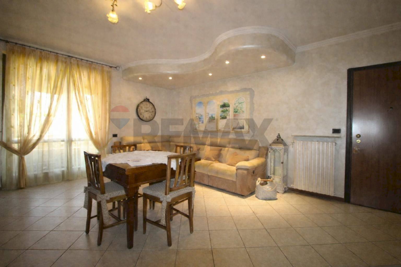 Sala da pranzo - Trilocale via romanelle
 
14 B, Almenno San Salvatore - foto 2