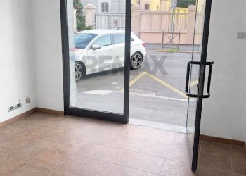 Stanza vuota - Negozio Corso 23 Marzo 1849
155, Novara - foto 2