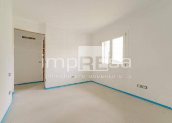 Foto 10 - Casa indipendente Via B.Stringher
 
1, Fontanafredda - foto 10