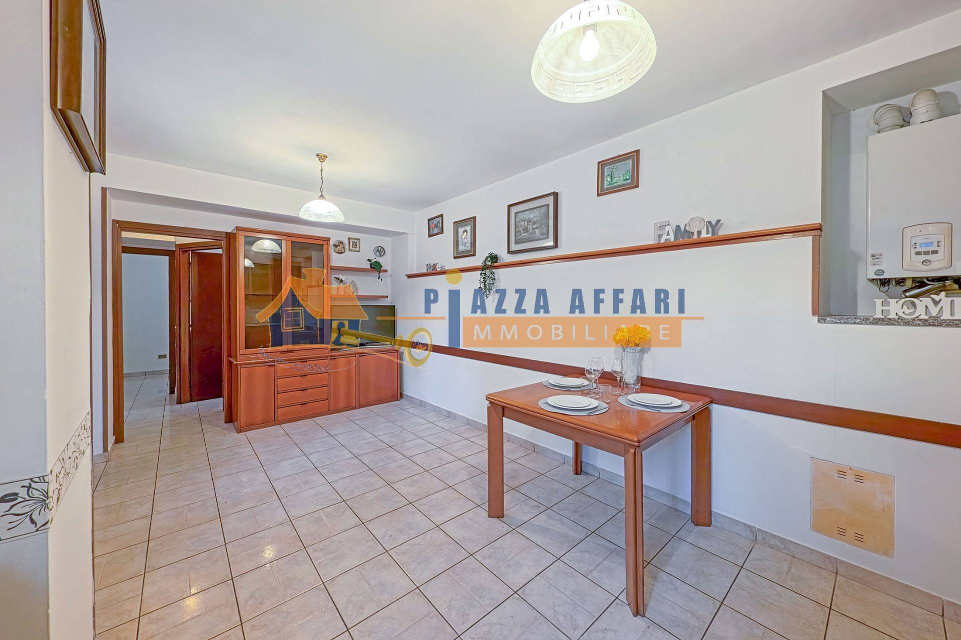 Foto 3 - Trilocale VIA MONTE NERO
 
26, Caronno Varesino - foto 3