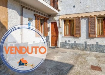 Foto 1 - Three-room apartment VIA MONTE NERO
 
26, Caronno Varesino - photo 1