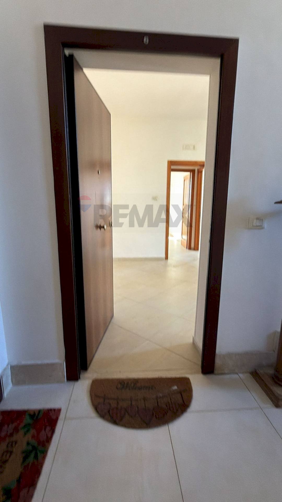 Hall / corridoio - Three-room apartment Via IV Novembre
 
236, Carinola - photo 2