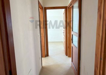Hall / corridoio - Three-room apartment Via IV Novembre
 
236, Carinola - photo 12