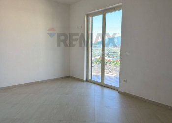 Stanza vuota - Three-room apartment Via IV Novembre
 
236, Carinola - photo 14