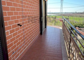 Balcone - Independent house Via IV Novembre
 
236, Carinola - photo 17