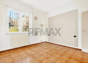 Stanza vuota - Bilocale via Varesina
43, Jerago con Orago - foto 6