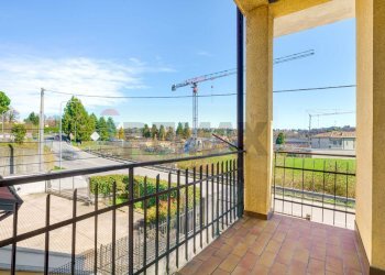 Balcone - Bilocale via Varesina
43, Jerago con Orago - foto 15