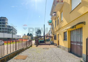 Edificio all\'aperto - Bilocale via Varesina
43, Jerago con Orago - foto 18