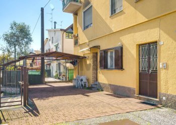 Edificio all\'aperto - Bilocale via Varesina
43, Jerago con Orago - foto 20