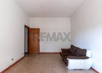 Soggiorno - Trilocale Corso Amedeo Di Savoia Duca D'aosta
 
210, Napoli - foto 15