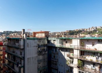 Edificio all\'aperto - Trilocale Corso Amedeo Di Savoia Duca D'aosta
 
210, Napoli - foto 23